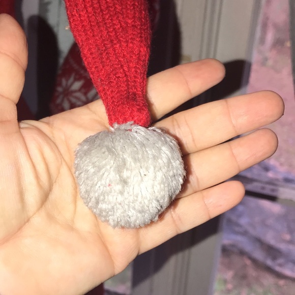 NO BOUNDARIES SWEATER - Picture 13 of 14